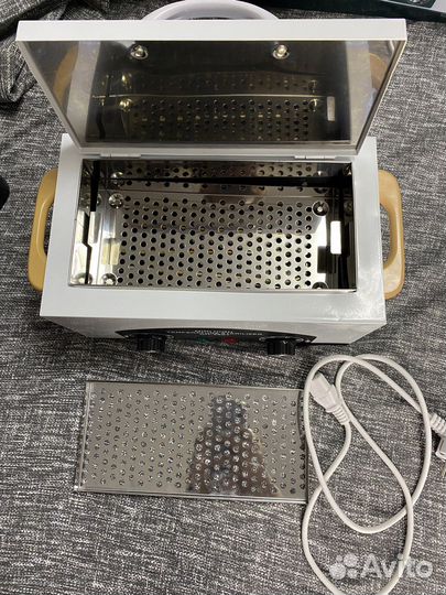 Сухожаровый шкаф