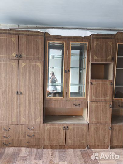 Продам стенку бу