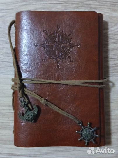 Кожаный ежедневник на кольцах