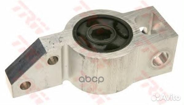 Сайлентблок рычага audi: A3 03, seat: altea 04