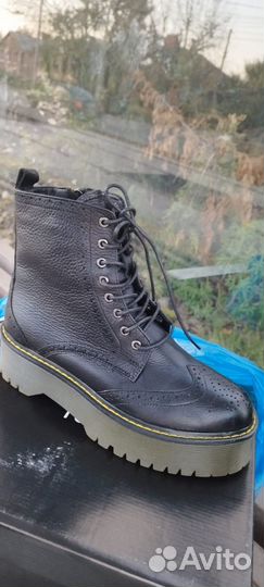 Ботинки берцы новые кожа натуральная