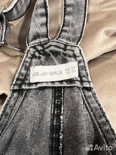 Джинсы комбинезон для девочки zara sela