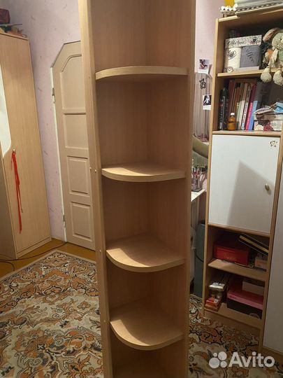 Угловой шкаф