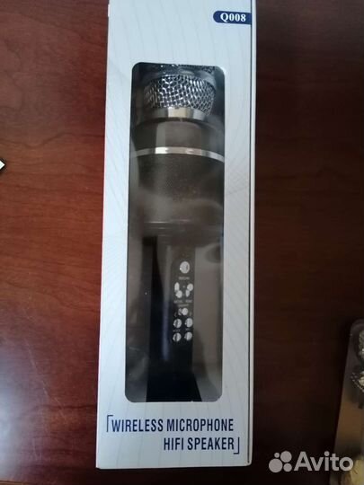 Беспроводной Bluetooth-микрофон для караоке Q008