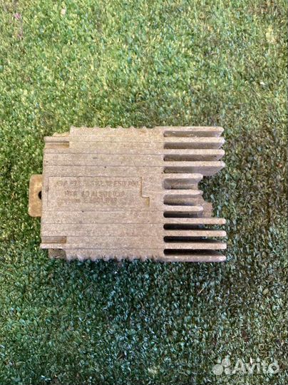 Блок управления вентилятором Mercedes E280 седан