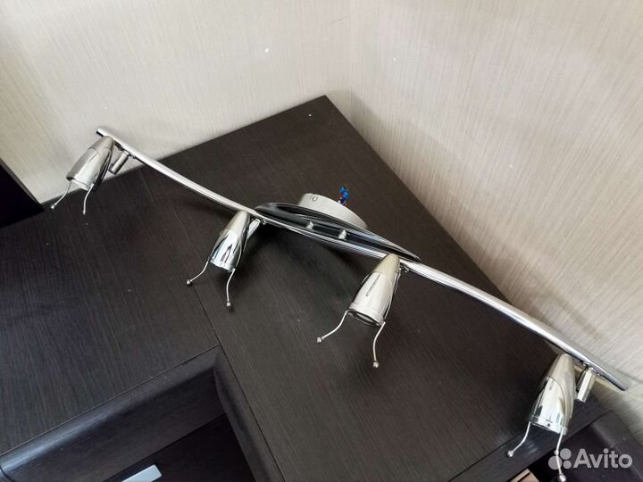 Светильник потолочный