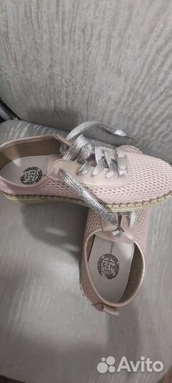 Кеды,кроссовки новые