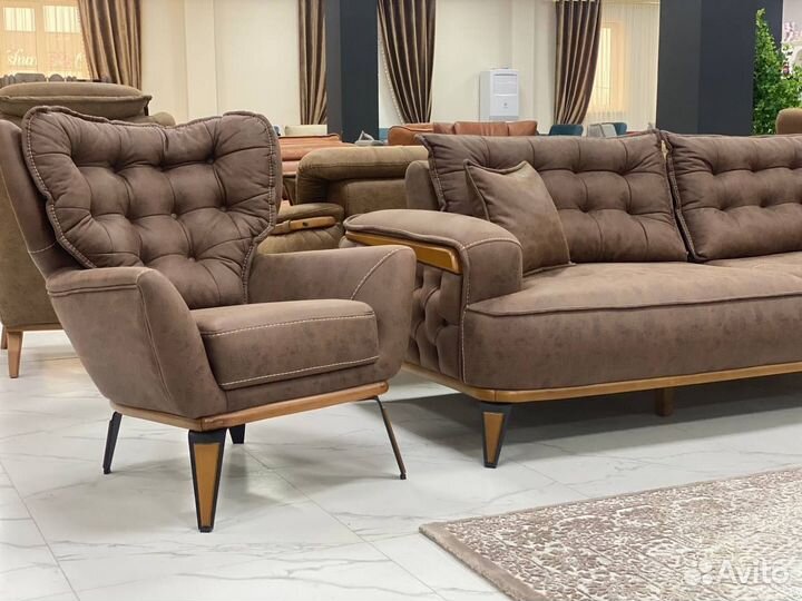 Диван с креслами
