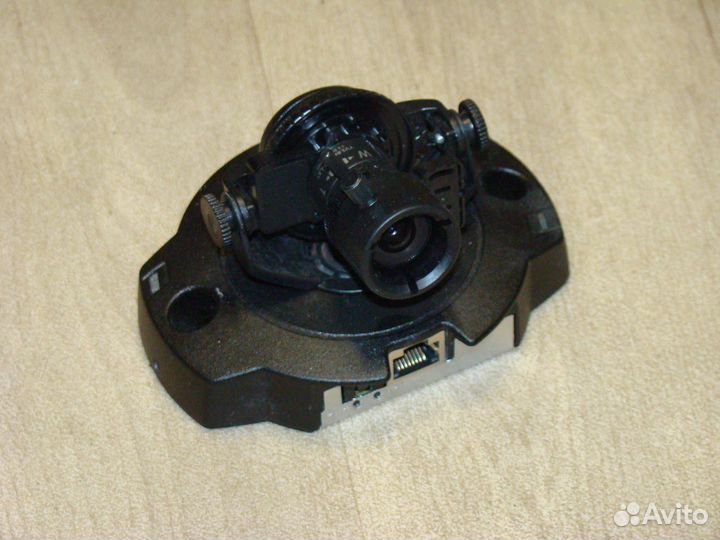 IP Камеры потолочные axis