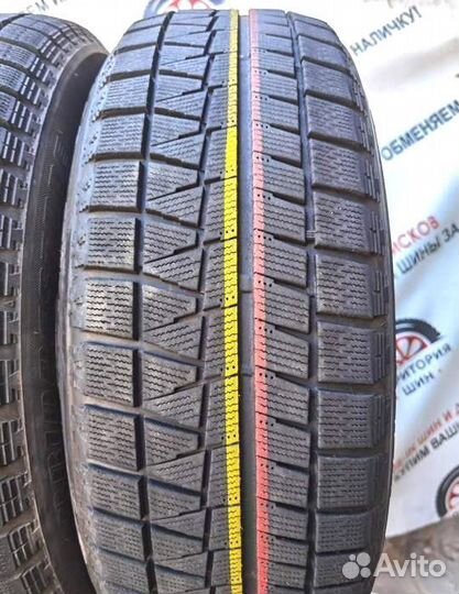 Bridgestone Blizzak Revo GZ 215/60 R17 96Q