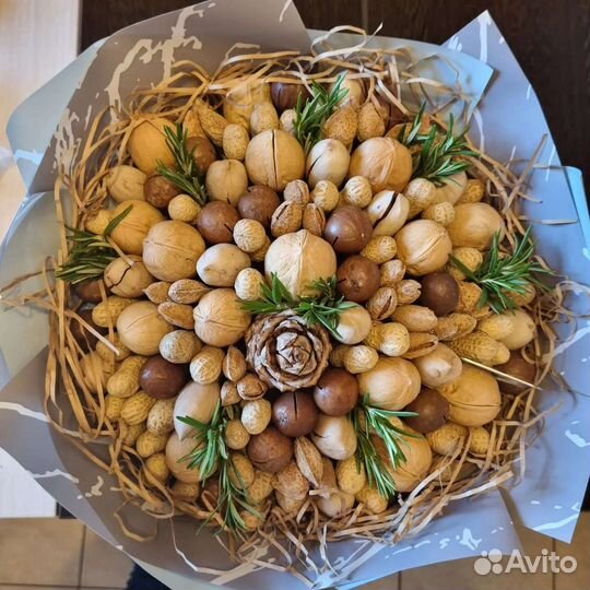 Съедобные букеты ореховые
