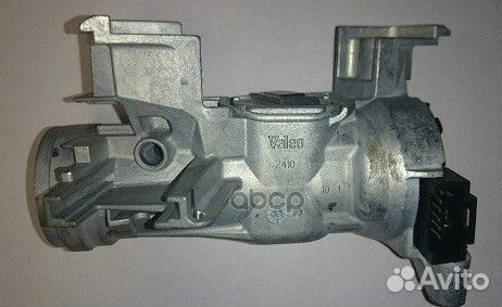 Замок зажигания caddy III (2004) golf V (2004