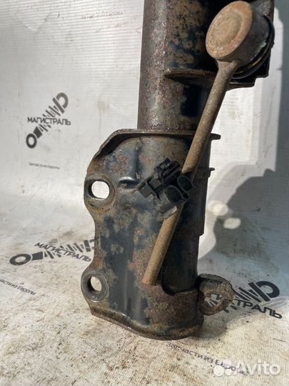 Стойка подвески передняя Mercedes Vito W639 2007