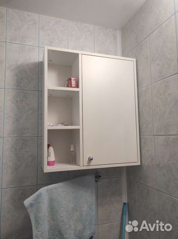 Полка настенная белая