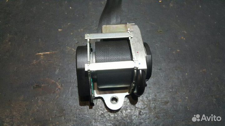 Ремень безопасности задний правый Volkswagen