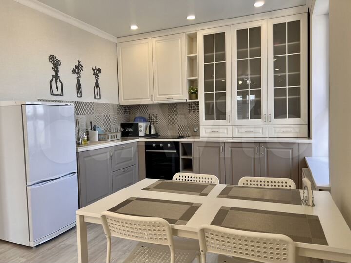 2-к. квартира, 52 м², 16/25 эт.