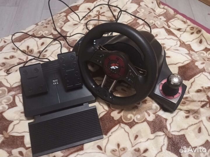 Игровой руль с педалями и коробкой передач