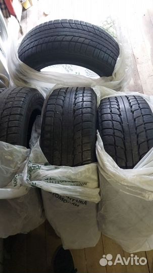 Triangle EffeXSport TH202 215/55 R17