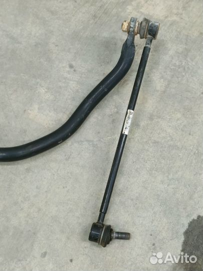 Стабилизатор передний Geely atlas