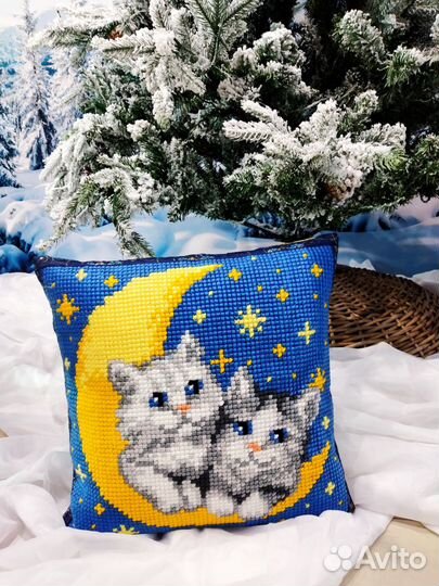 Подушка интерьерная ручная работа