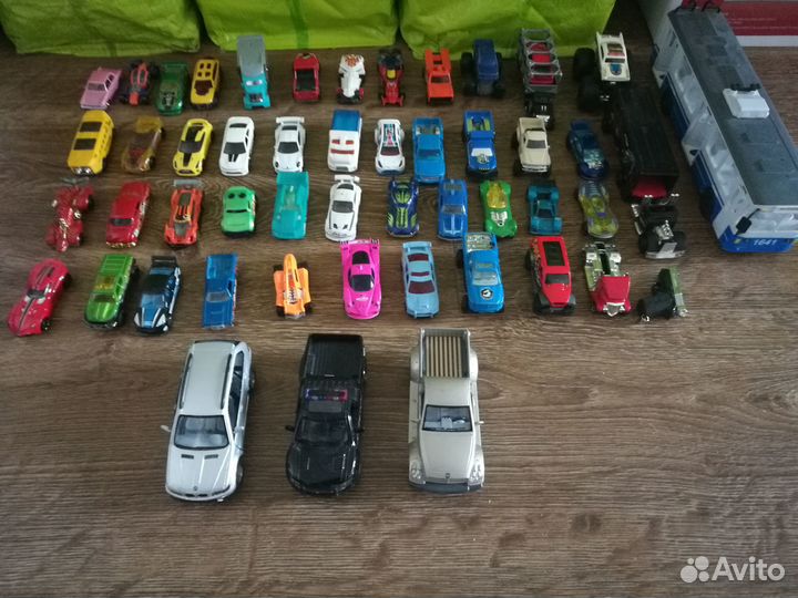 Детские машинки игрушки пакетом
