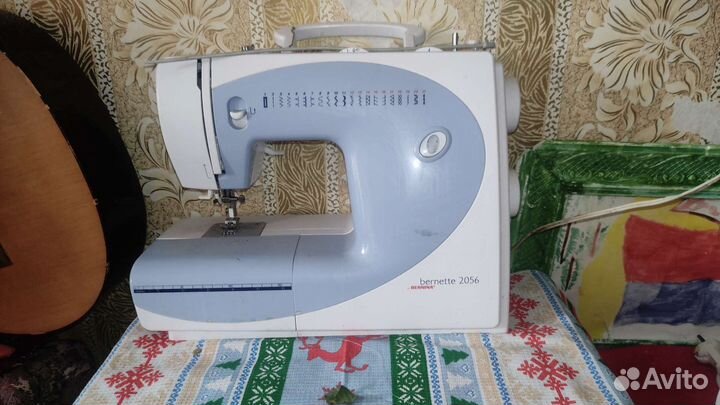 Швейная машина bernette 2056