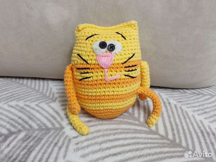 Игрушки вязаные крючком, ручная работа