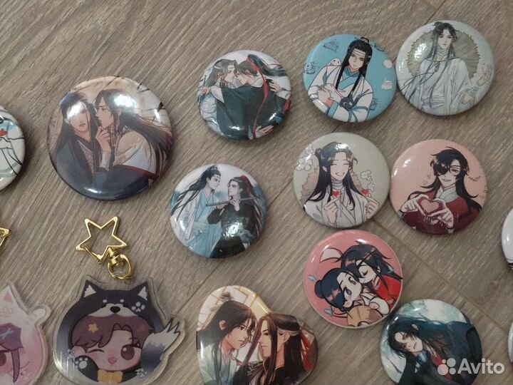 Значки и брелки по китайским романам