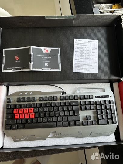 Игровая клавиатура с подсветкой A4tech Bloody B418