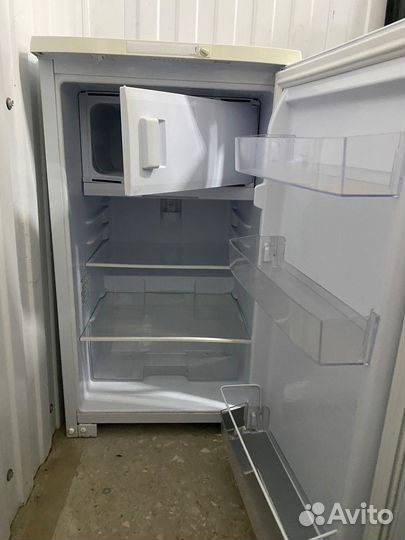 Холодильник бу бирюса 108