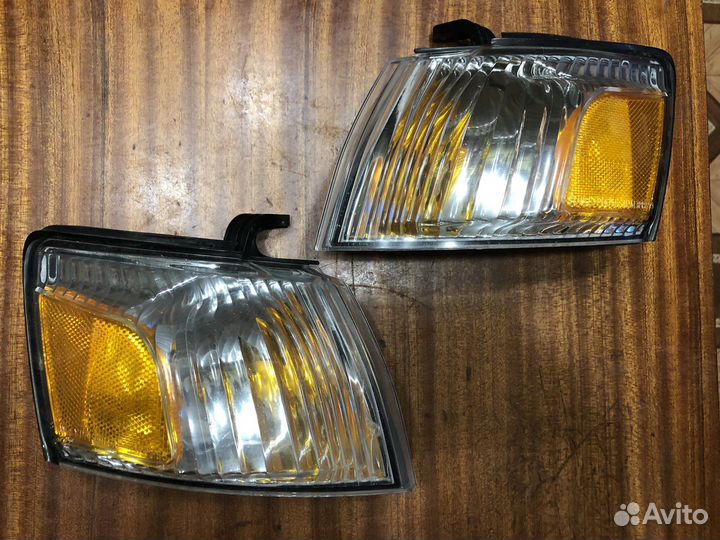 Поворотники на isuzu axiom