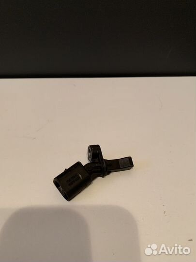 Датчик ABS задний правый VW Polo 5 WHT003862