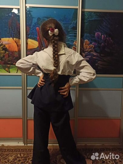 Школьный костюм для девочки