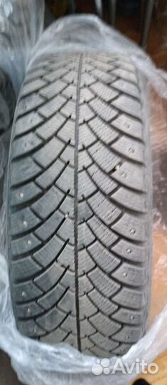 Bfgoodrich G-Force Stud 215/60 R16
