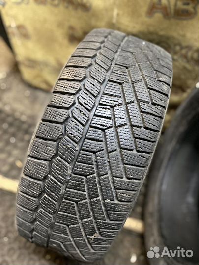 Continental ContiVikingContact 5 215/45 R17