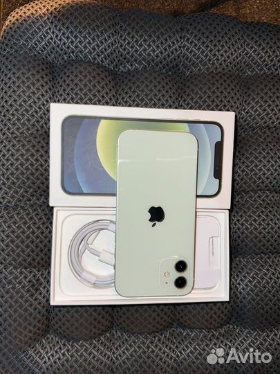 Телефон iPhone 12 64gb
