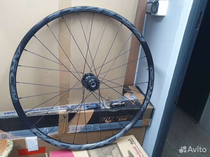 Колеса Race Face ARC 30 + DT Swiss 350