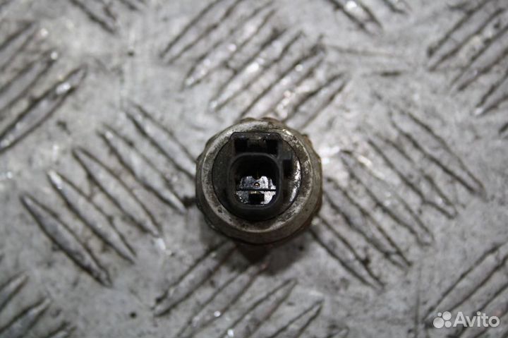Датчик давления масла 2C / 3C Toyota 8353060010