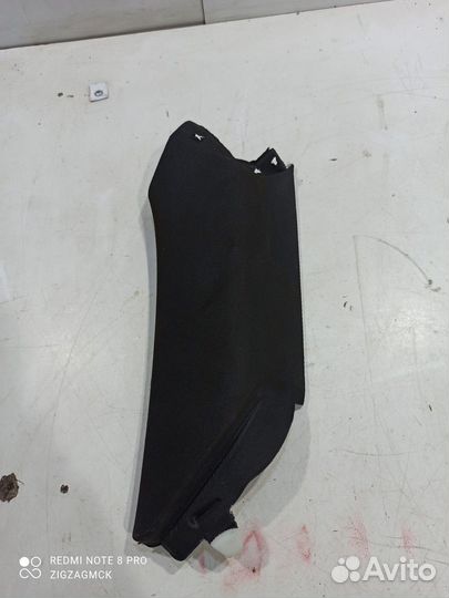 Накладка (пластик) салона задняя левая