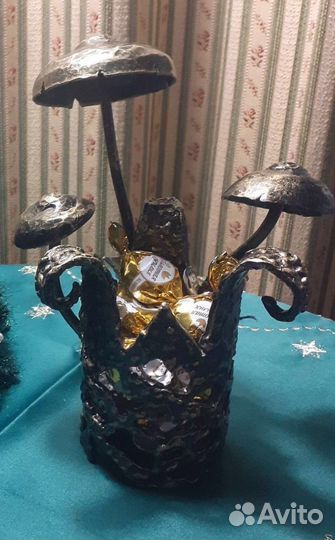 Коллекционное, кованые грибы, кованая ключница