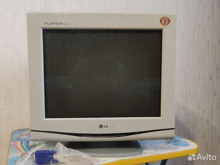 Монитор LG 17дюймов