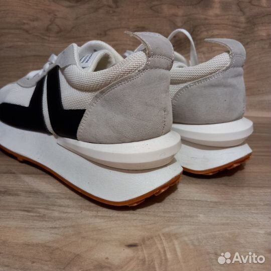 Кроссовки 39рр