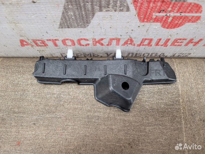 Кронштейн бампера передний левый Hyundai Solaris 2