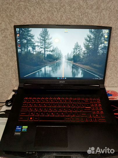 Игровой ноутбук MSI Katana gf76 i7, rtx 3060, 32gb