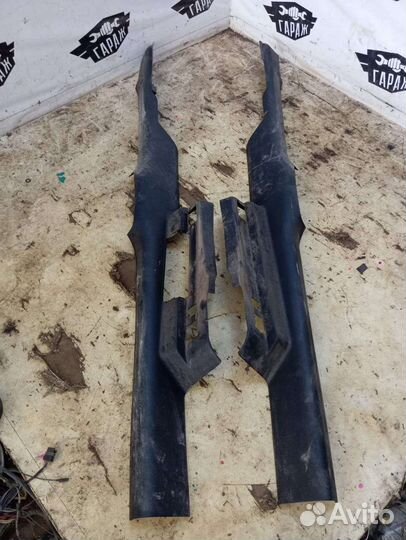 Накладки порогов Opel Vectra B