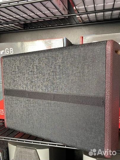 Сабвуфер под сидение