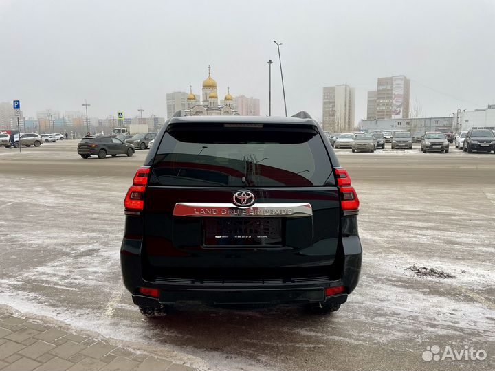 Toyota Land Cruiser Prado 2.8 AT, 2018, 172 000 км