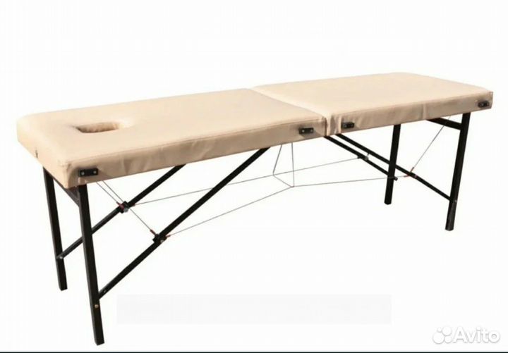 Кушетка для массажа с вырезом