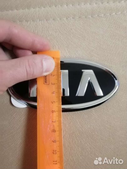 Эмблема KIA