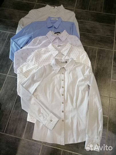 Блузки школьные на девочку р. 42-44 и сарафан